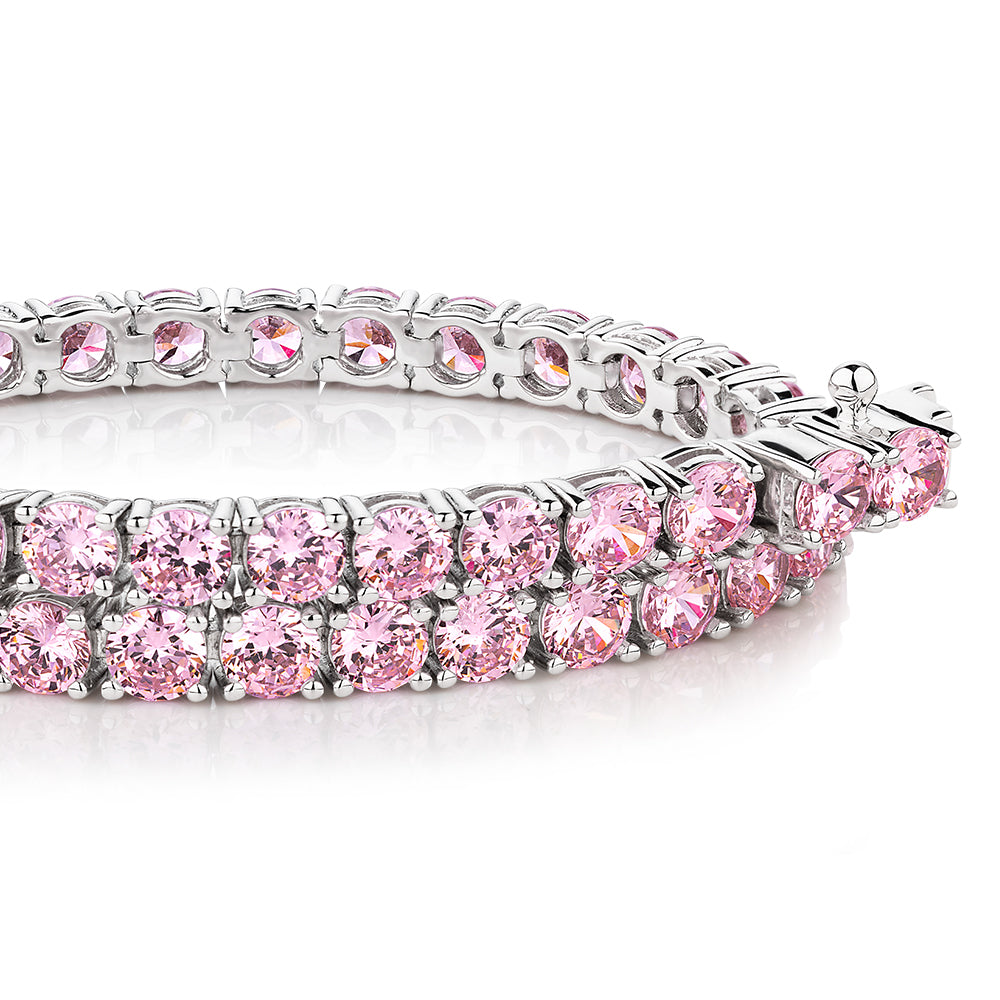 Round Brilliant tennis bracelet with 11 carats* of diamond simulants in sterling silver