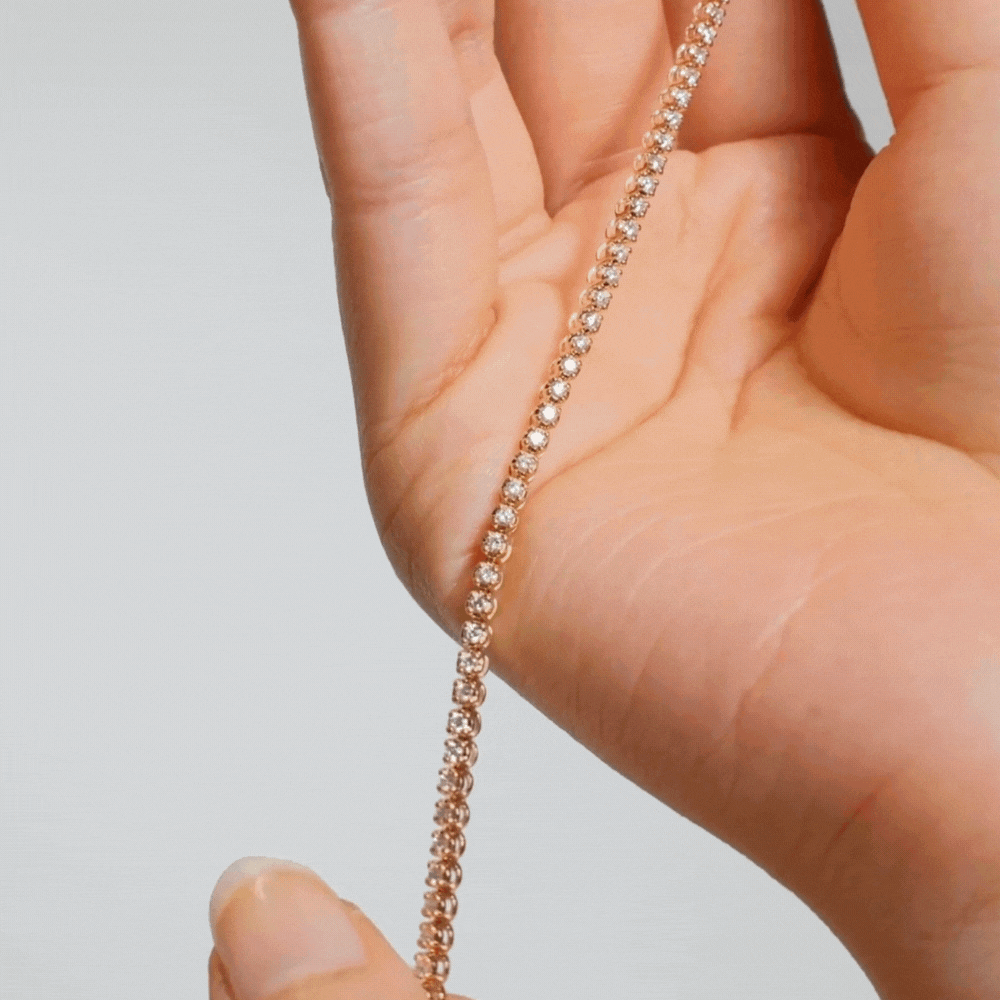 Premium Lab-Grown Diamond, 0.70 carat TW round brilliant tennis bracelet in 10 carat white gold