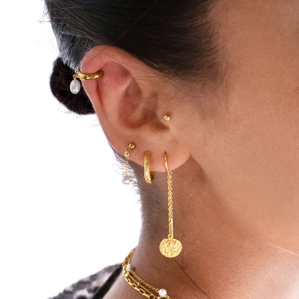 Drop earrings in 18 carat yellow gold vermeil