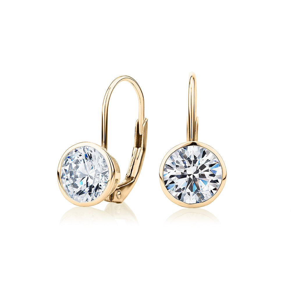 Round Brilliant drop earrings with 2 carats* of diamond simulants in 10 carat yellow gold