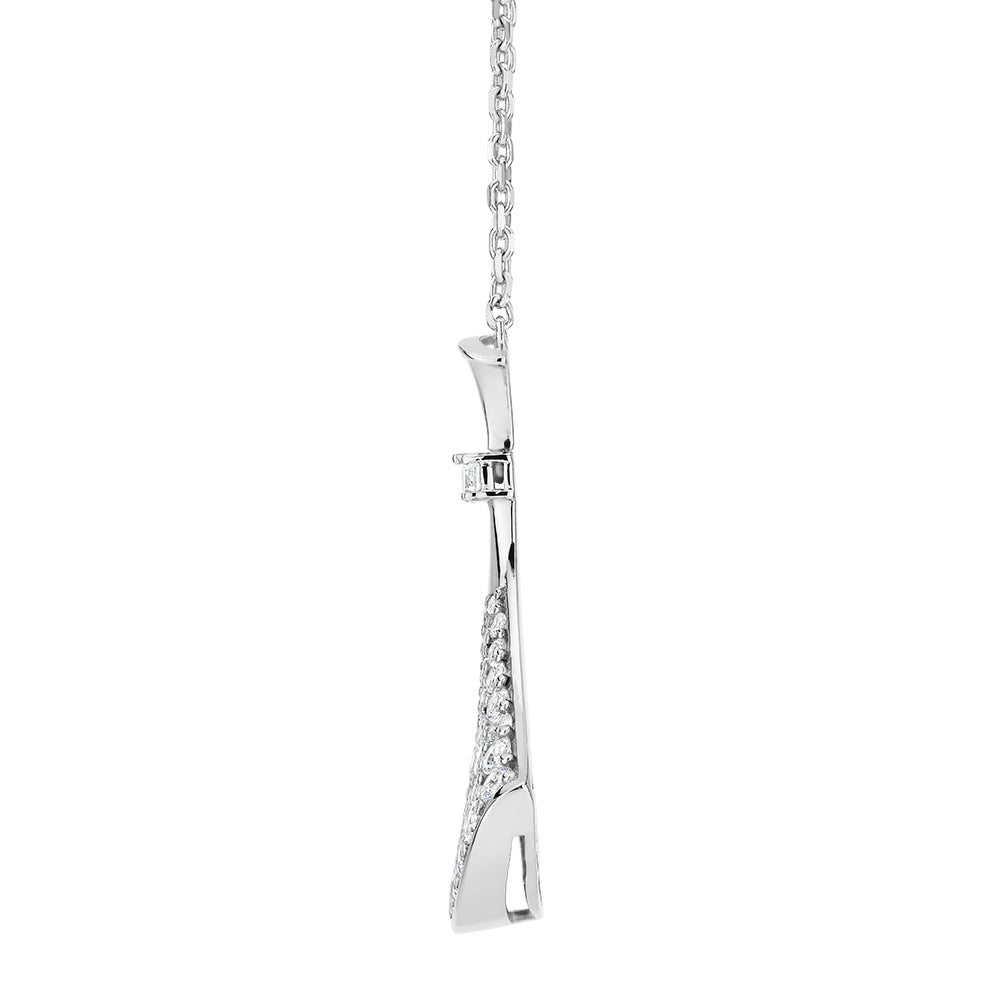 Round Brilliant necklace with 1.7 carats* of diamond simulants in sterling silver