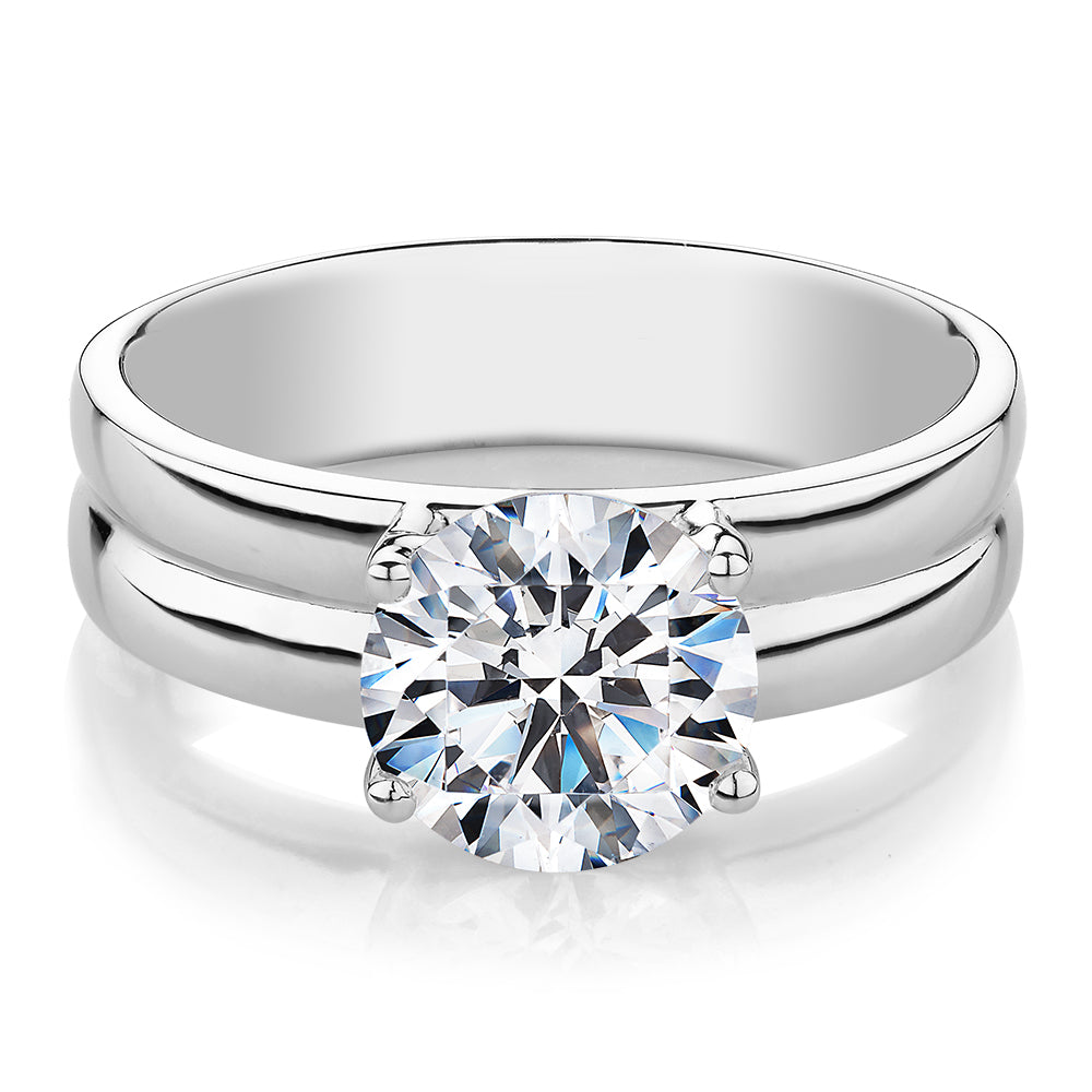 Round Brilliant solitaire engagement ring with 2.04 carat* diamond simulant in 10 carat white gold