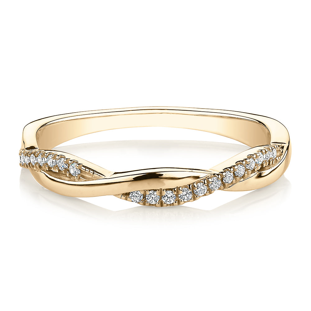 Round Brilliant wedding or eternity band in 14 carat yellow gold
