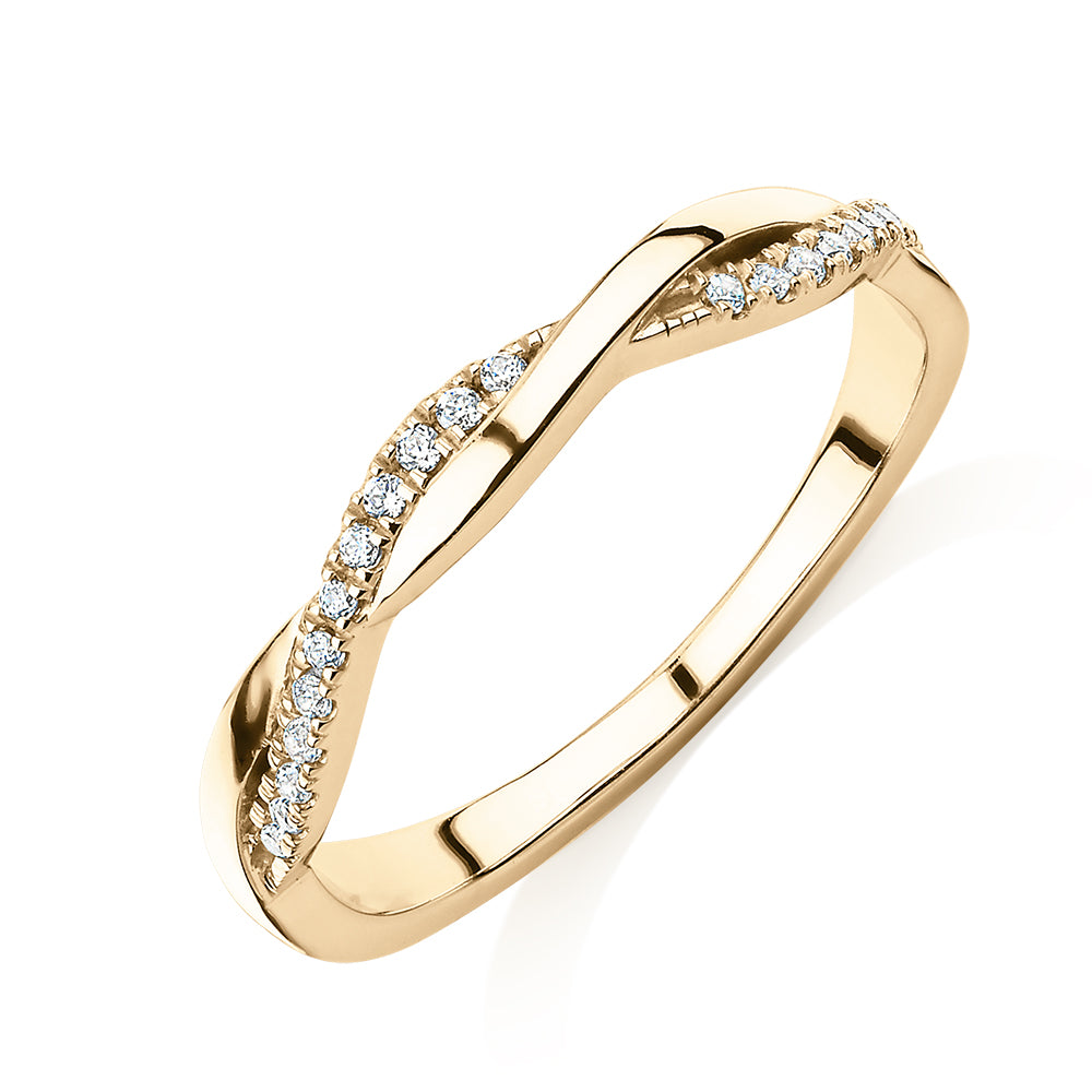 Round Brilliant wedding or eternity band in 14 carat yellow gold