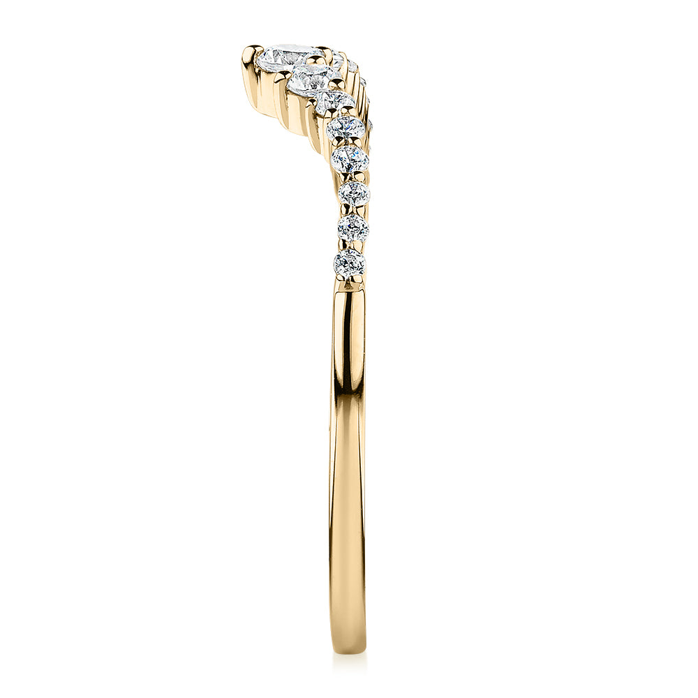 Round Brilliant curved wedding or eternity band in 10 carat yellow gold