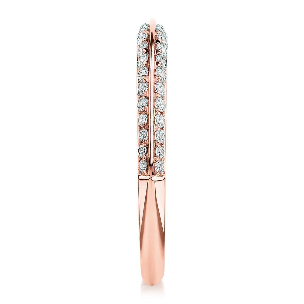 Wedding or eternity band with 0.35 carats* of diamond simulants in 14 carat rose gold