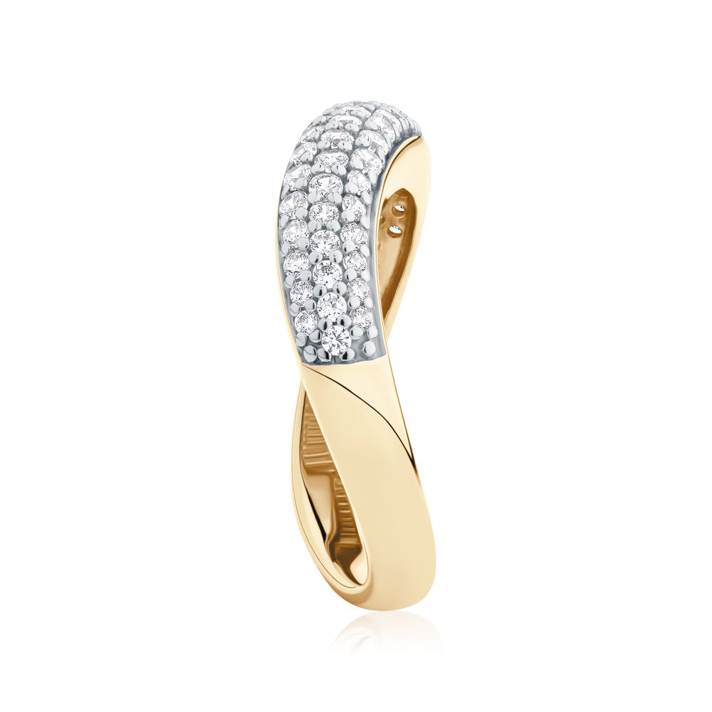 DUO Dress ring with 0.53 carats* of Signature Simulants in 18 carat yellow gold vermeil