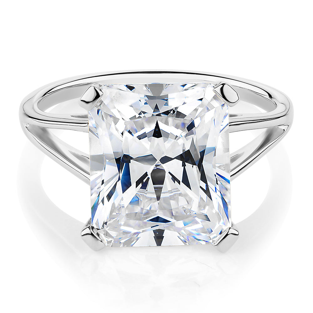 Radiant solitaire engagement ring with 6.79 carat* diamond simulant in 10 carat white gold
