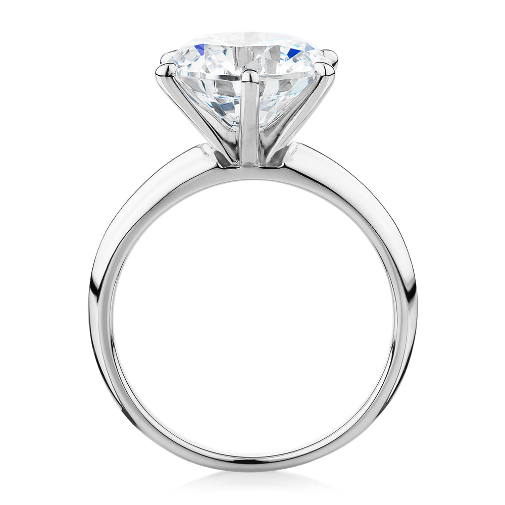 Round Brilliant solitaire engagement ring with 4 carat* diamond simulant in 14 carat white gold
