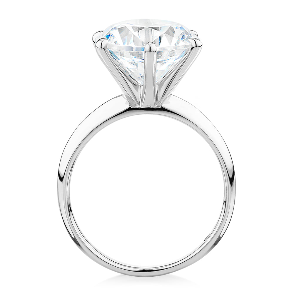 Round Brilliant solitaire engagement ring with 7 carat* diamond simulant in 14 carat white gold