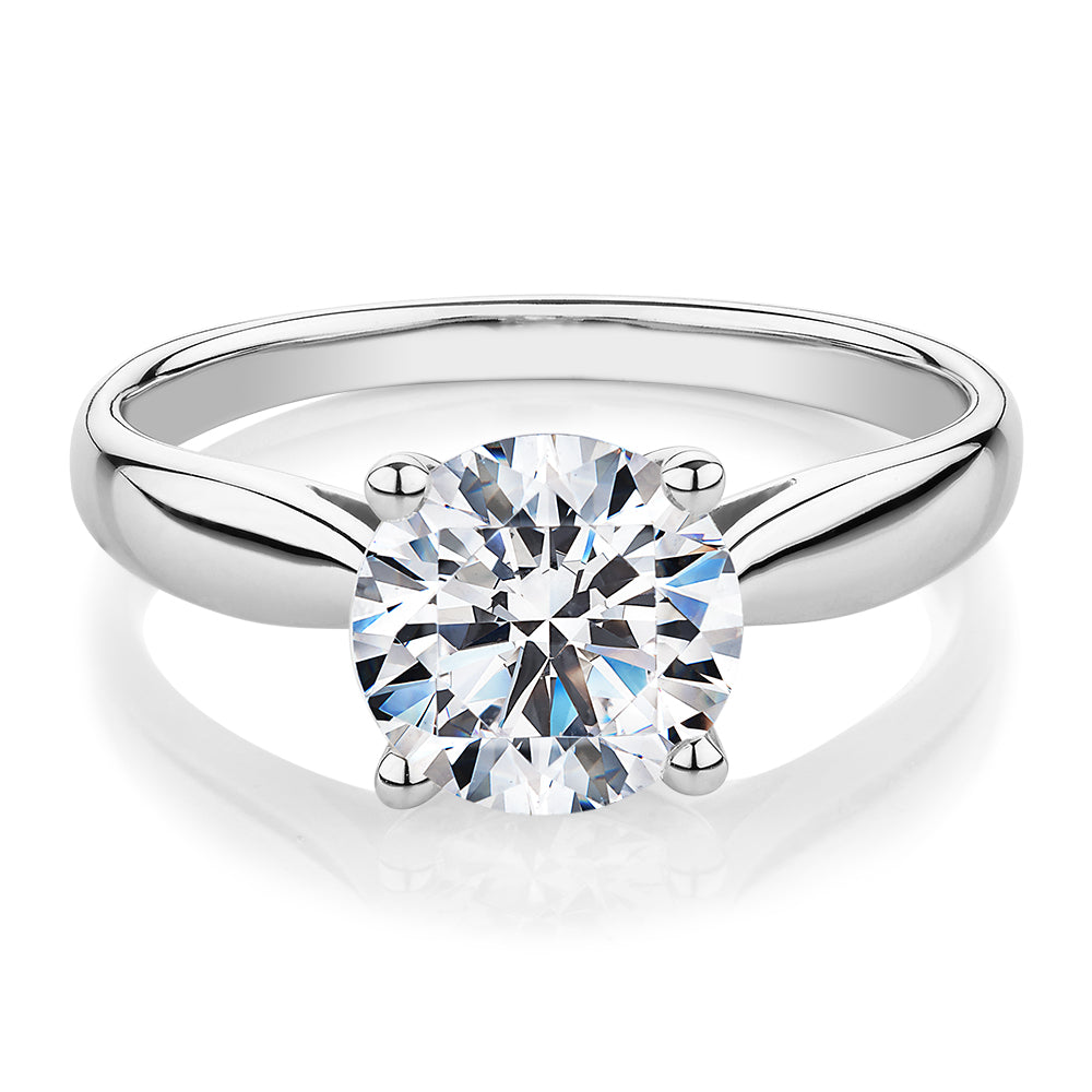 Round Brilliant solitaire engagement ring with 2 carat* diamond simulant in 14 carat white gold