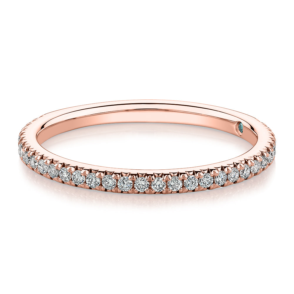 Premium Laboratory Created Diamond, 0.23 carat TW round brilliant wedding or eternity band in 18 carat rose gold