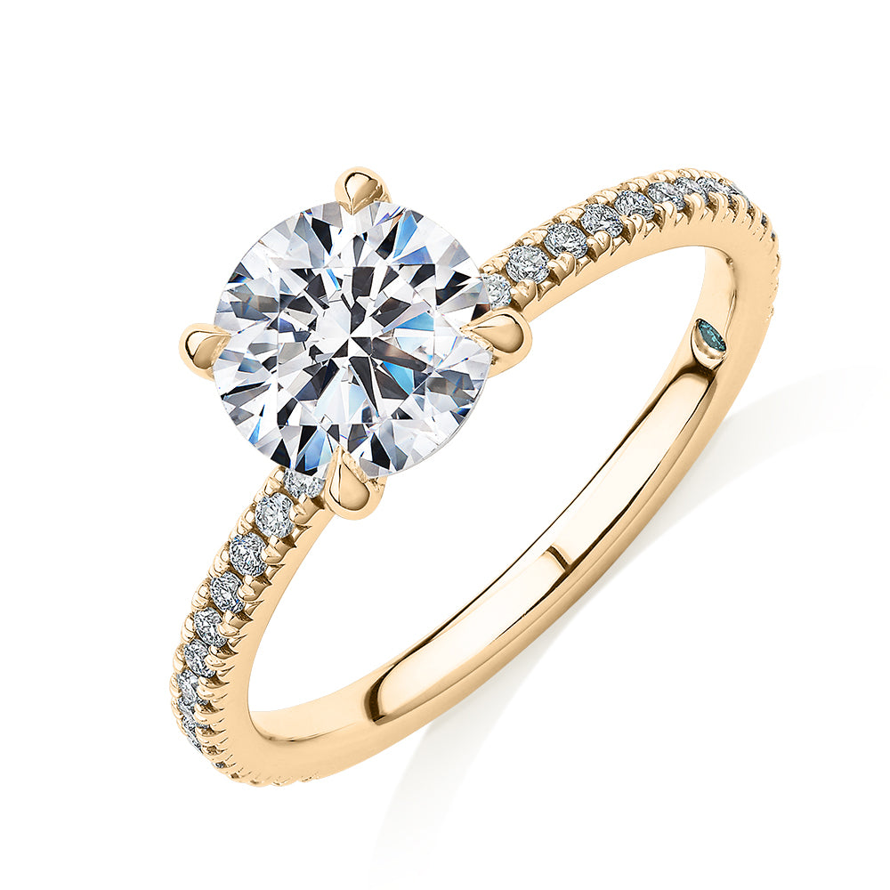Premium Certified Lab-Grown Diamond, 1.74 carat TW round brilliant shouldered engagement ring in 14 carat yellow gold
