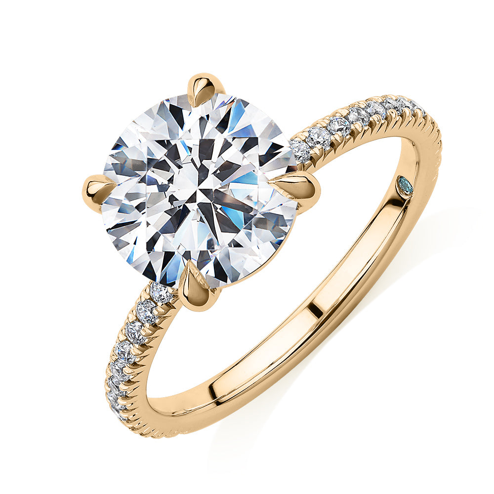 Premium Certified Lab-Grown Diamond, 3.24 carat TW round brilliant shouldered engagement ring in 14 carat yellow gold