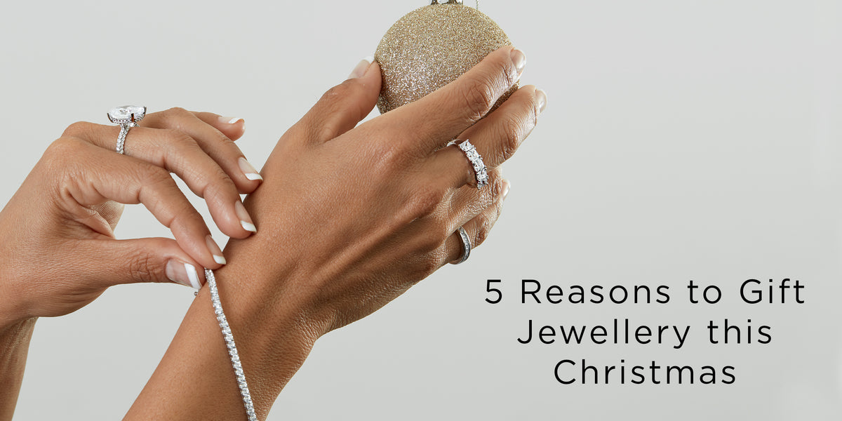 5 Reasons to Gift Jewellery this Christmas