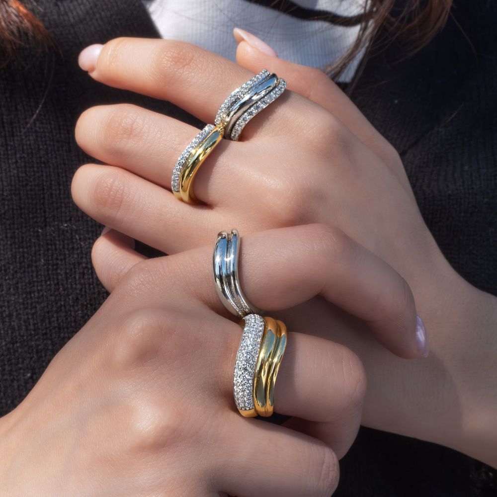 DUO Dress ring with 0.39 carats* of Signature Simulants in 18 carat yellow gold vermeil