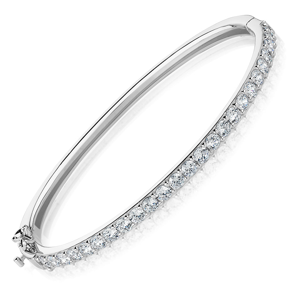 Round Brilliant bangle with diamond simulants in sterling silver