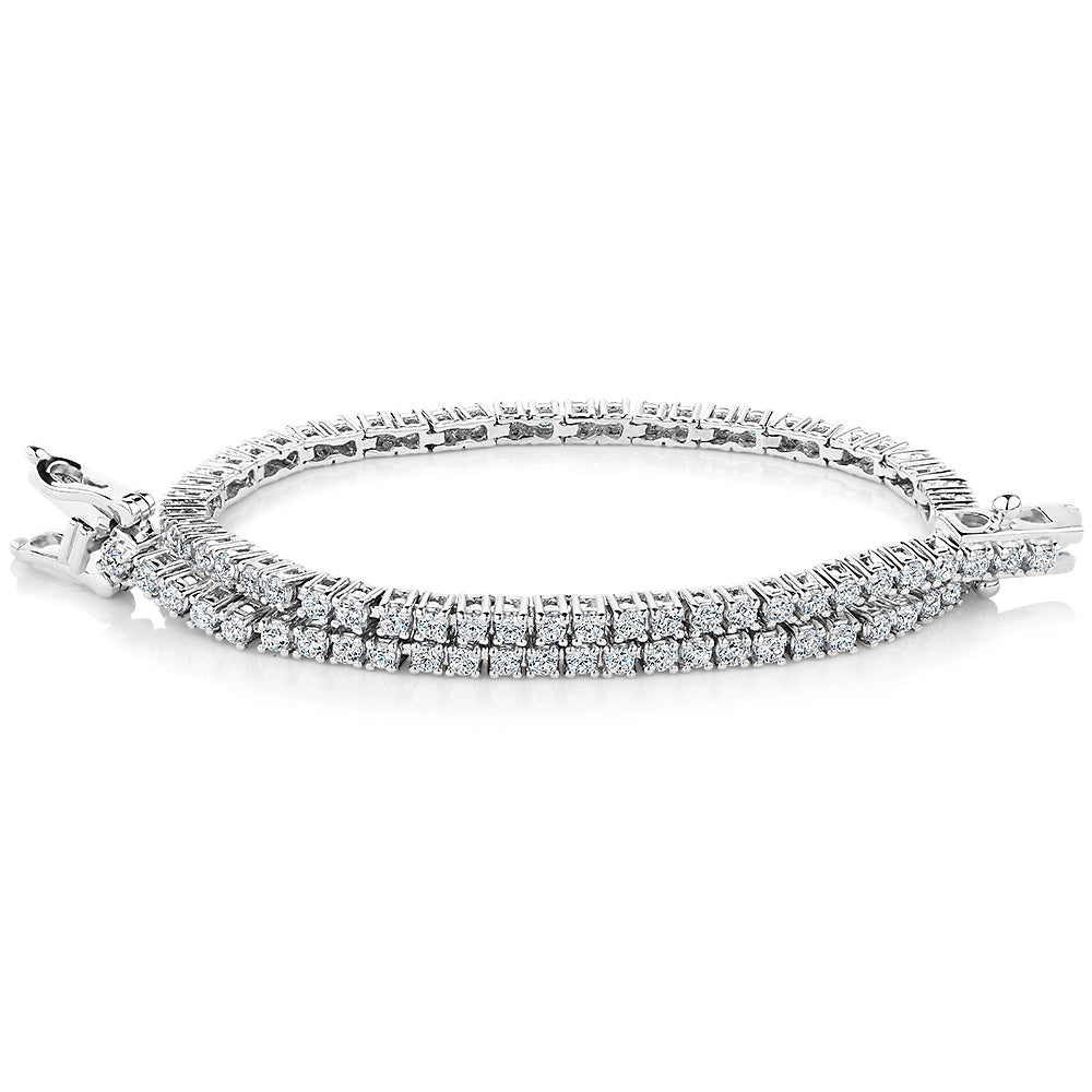 Round Brilliant tennis bracelet with 1.29 carats* of diamond simulants in 10 carat white gold