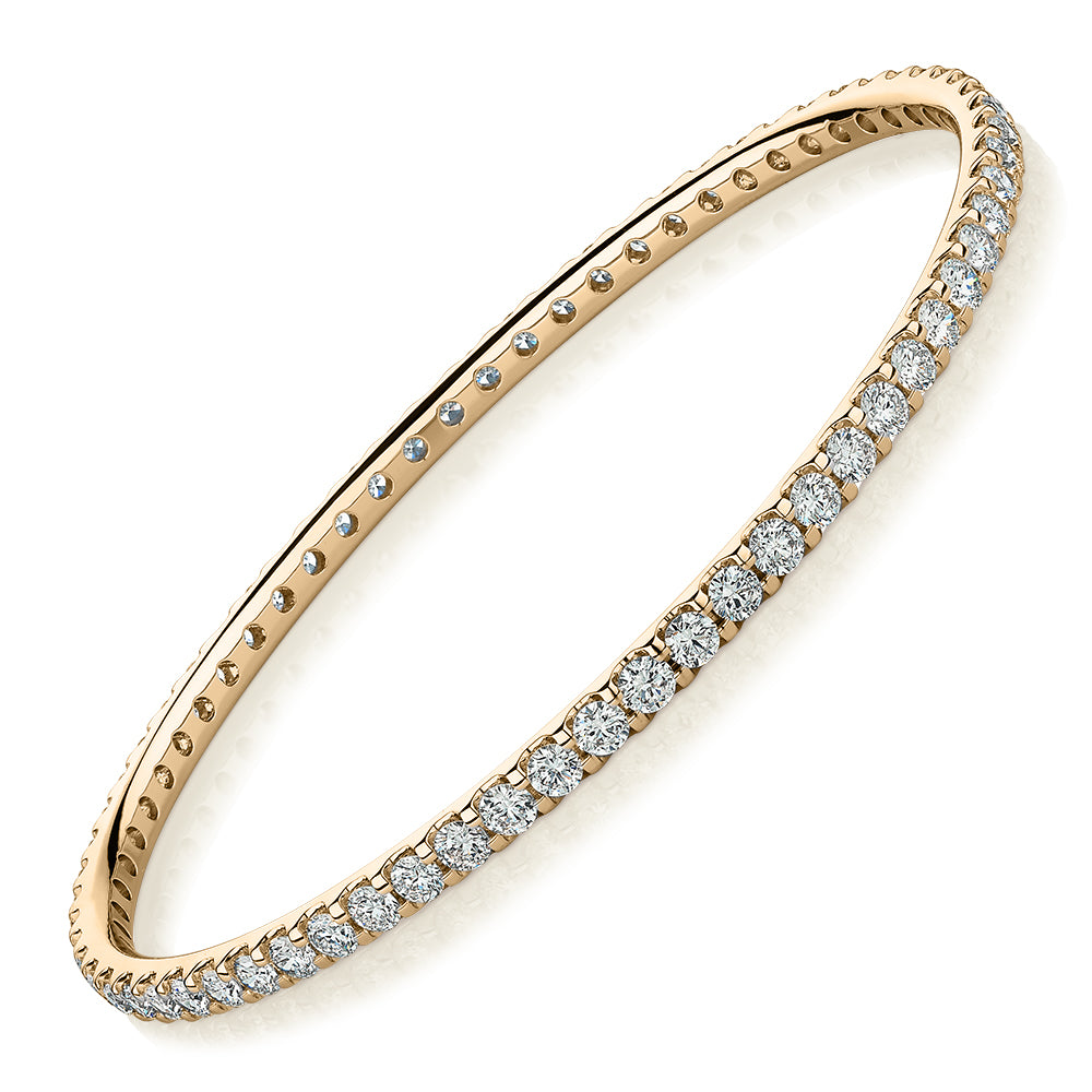 Premium Laboratory Created Diamond, 6 carat TW round brilliant bangle in 18 carat yellow gold