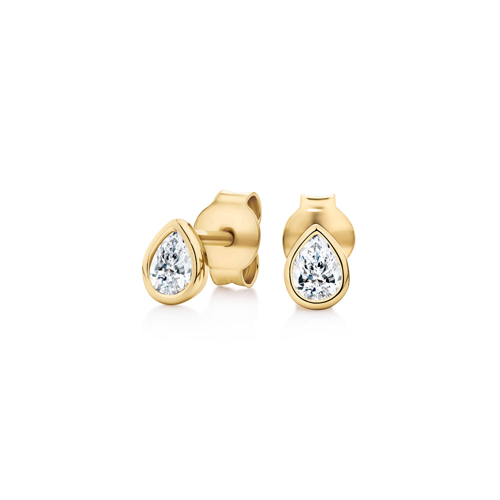 Pear Signature Simulant fancy earrings in 18 carat yellow gold vermeil