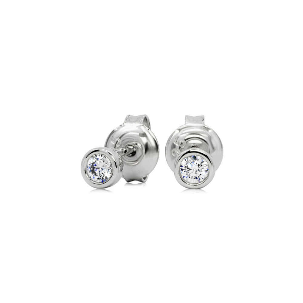 Round Brilliant stud earrings with 0.20 carats* of diamond simulants in sterling silver