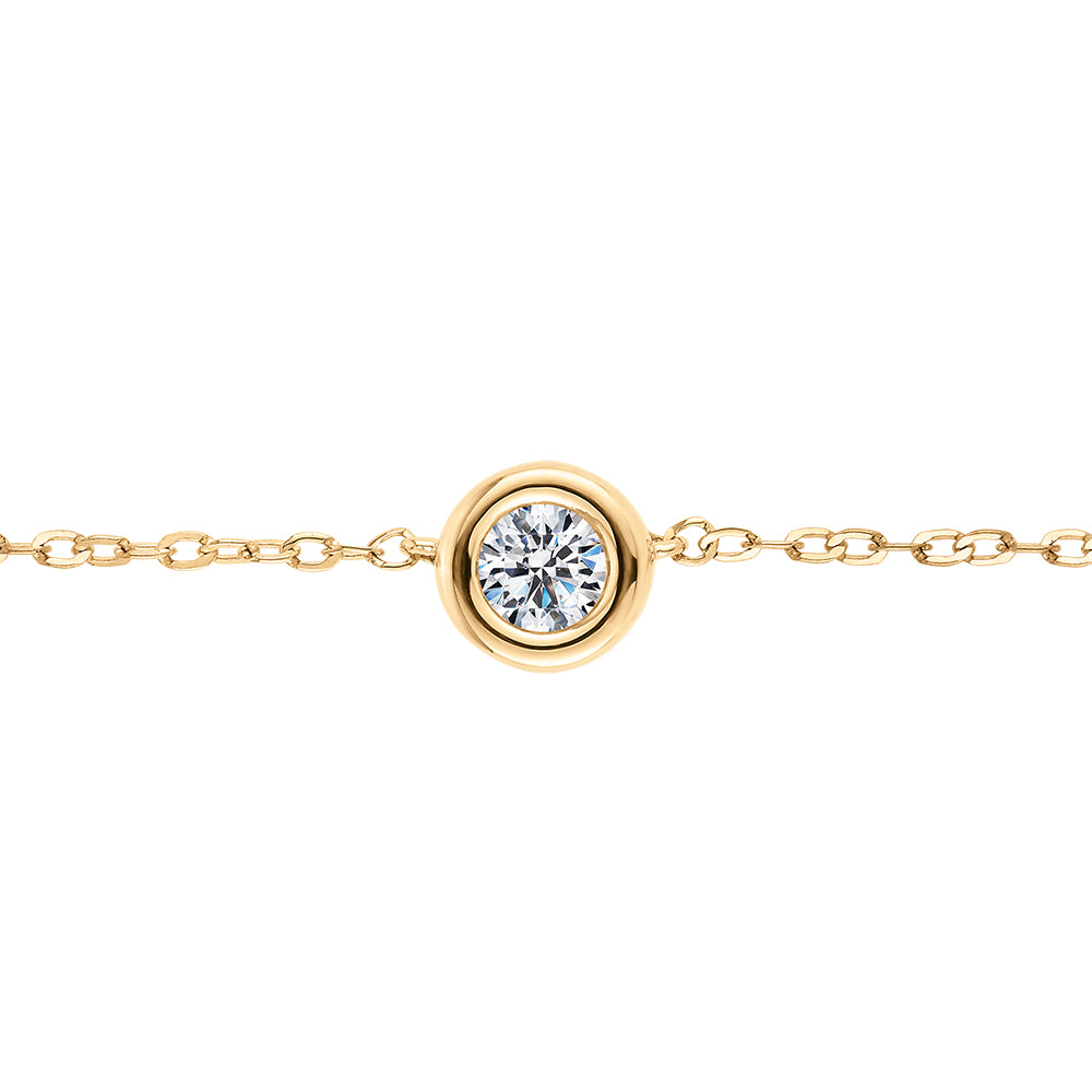 Premium Lab-Grown Diamond, 0.10 carat round brilliant solitaire necklace in 10 carat yellow gold