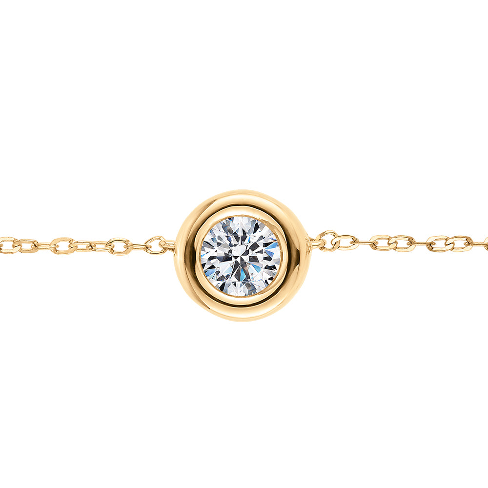 Premium Lab-Grown Diamond, 0.50 carat round brilliant solitaire necklace in 10 carat yellow gold