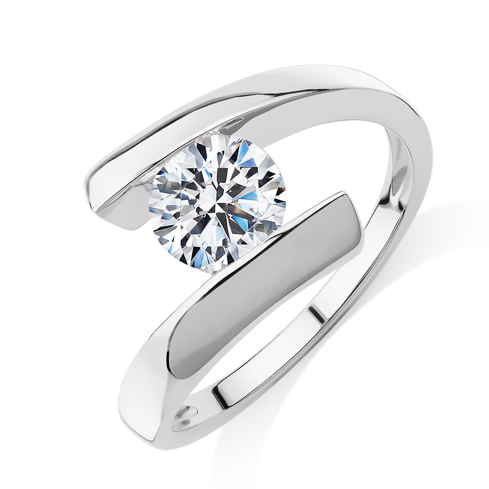 Round Brilliant solitaire engagement ring with 1.03 carat* diamond simulant in 10 carat white gold