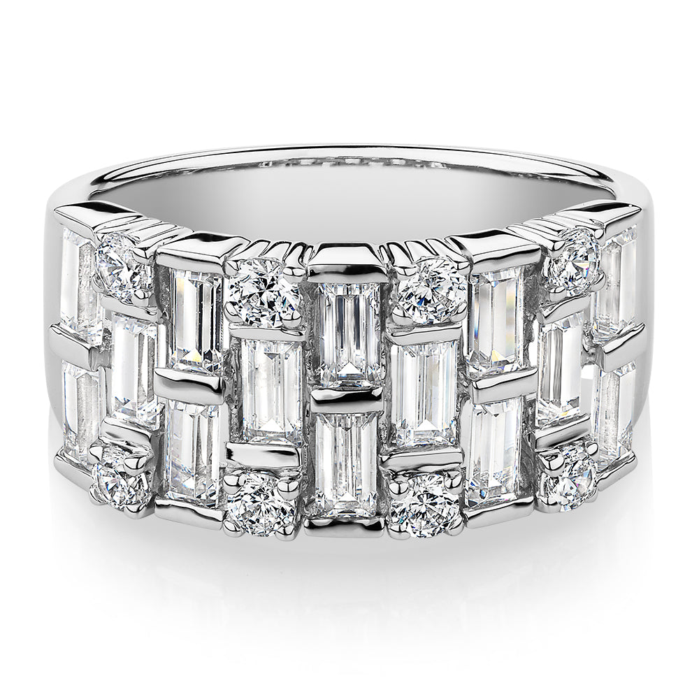 Wedding dress rings | Honestweddingadvice.com