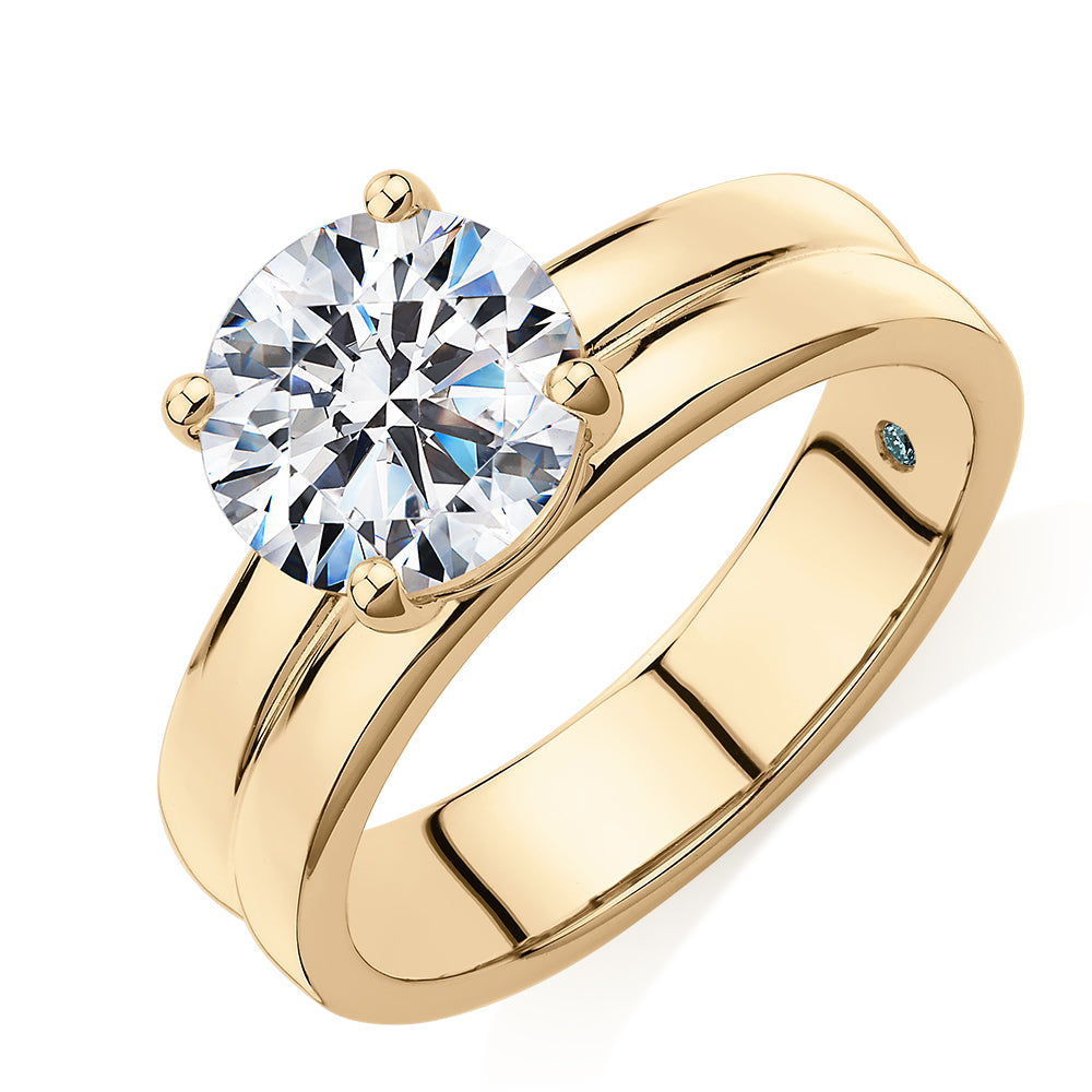 Premium Certified Lab-Grown Diamond, 2.00 carat round brilliant solitaire engagement ring in 10 carat yellow gold