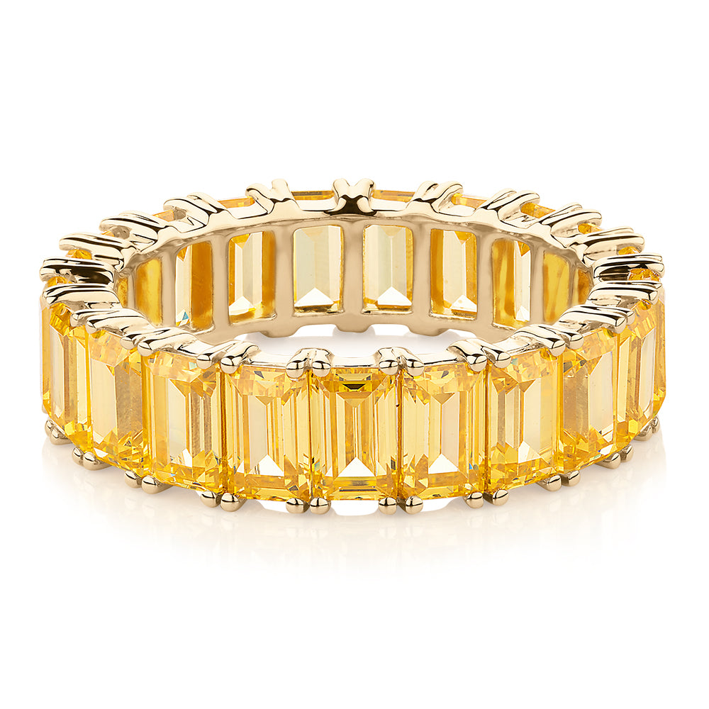All-rounder eternity band with 6.30 carats* of diamond simulants in 10 carat yellow gold
