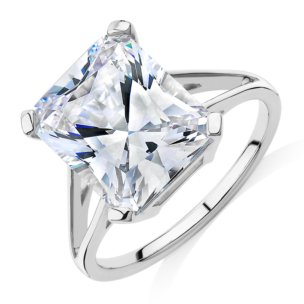 Radiant solitaire engagement ring with 6.79 carat* diamond simulant in 10 carat white gold