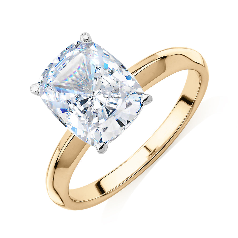 Cushion Radiant solitaire engagement ring with 3.49 carat* diamond simulant in 14 carat yellow and white gold