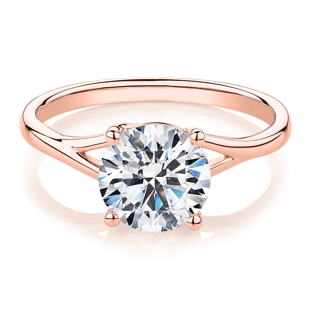 Round Brilliant solitaire engagement ring with 2.04 carat* diamond simulant in 14 carat rose gold