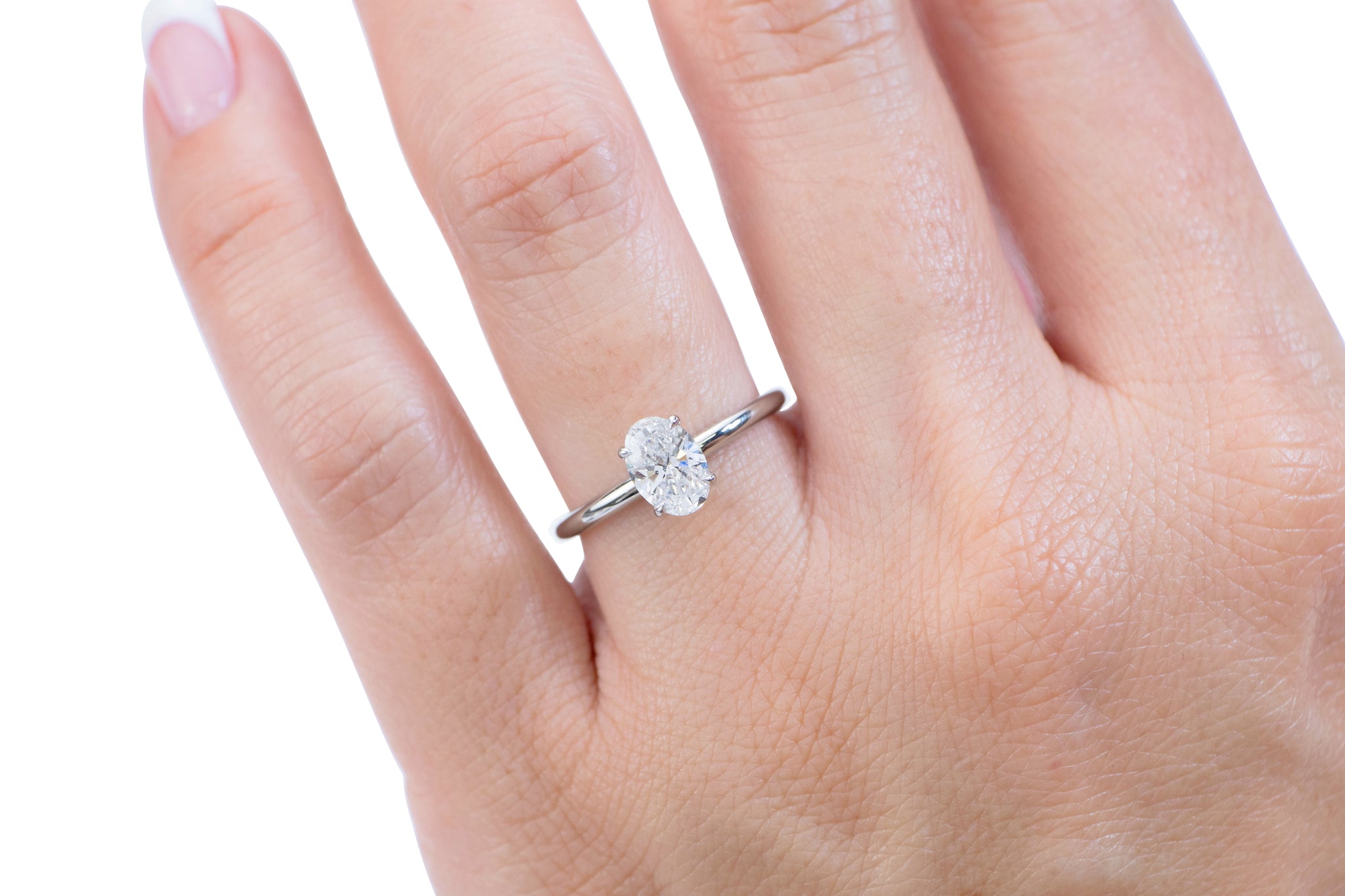 Premium Certified Lab-Grown Diamond, 1.00 carat oval solitaire engagement ring in 14 carat yellow gold