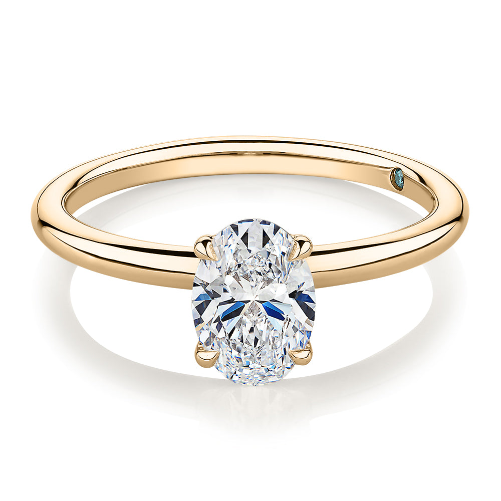 Premium Certified Laboratory Created Diamond, 1.00 carat oval solitaire engagement ring in 18 carat yellow gold