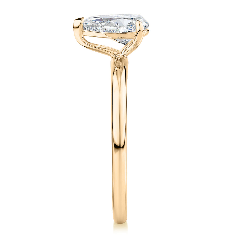Premium Certified Lab-Grown Diamond, 1.00 carat pear solitaire engagement ring in 14 carat yellow gold