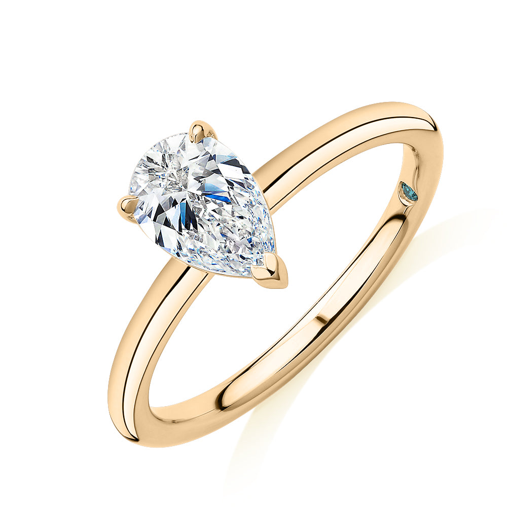 Premium Certified Laboratory Created Diamond, 1.00 carat pear solitaire engagement ring in 18 carat yellow gold