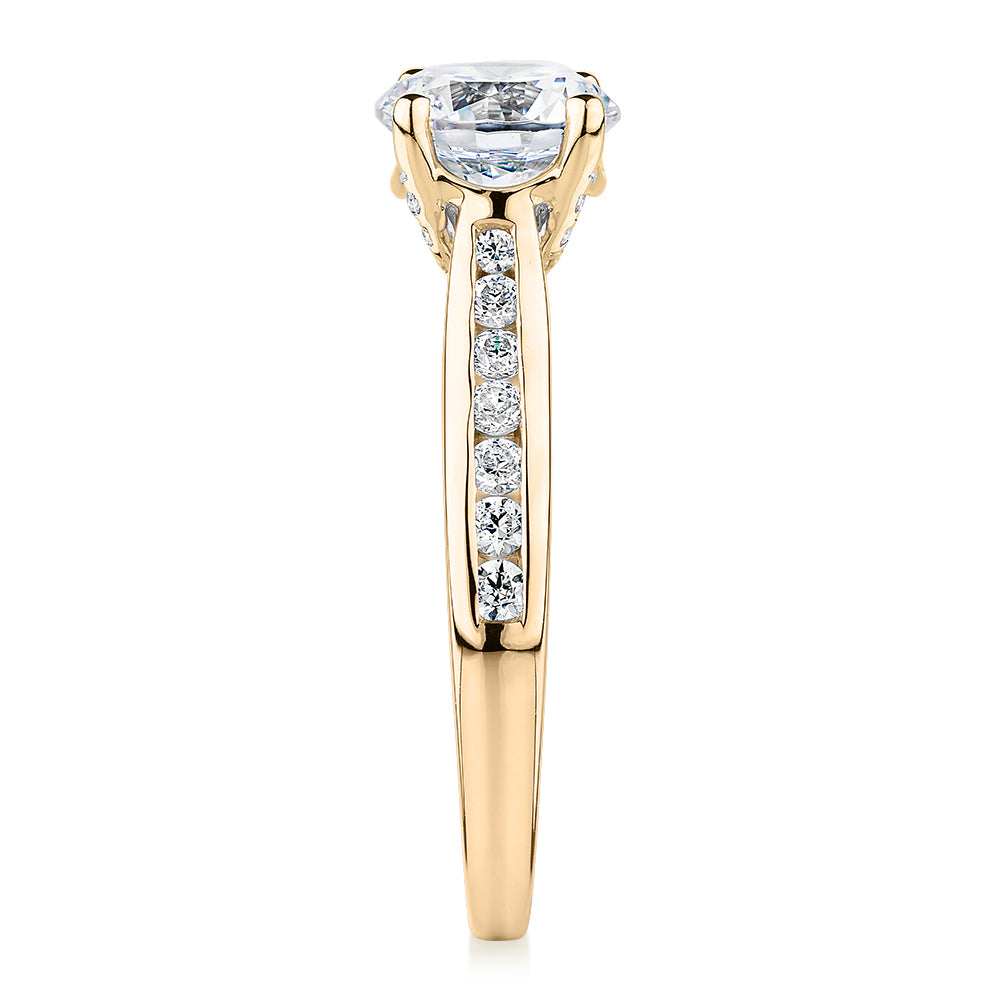 Premium Certified Lab-Grown Diamond, 1.88 carat TW round brilliant shouldered engagement ring in 14 carat yellow gold