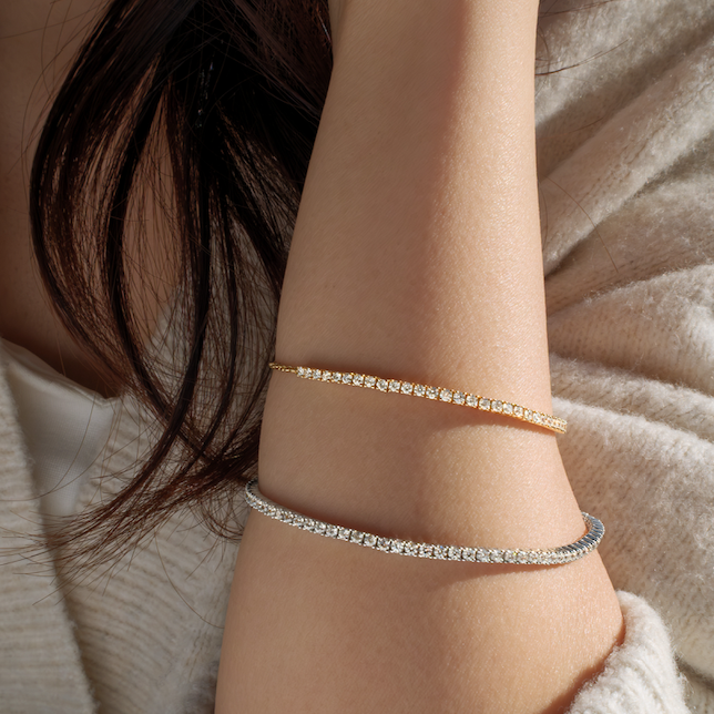 Premium Lab-Grown Diamond, 2.00 carat TW round brilliant tennis bracelet in 10 carat yellow gold