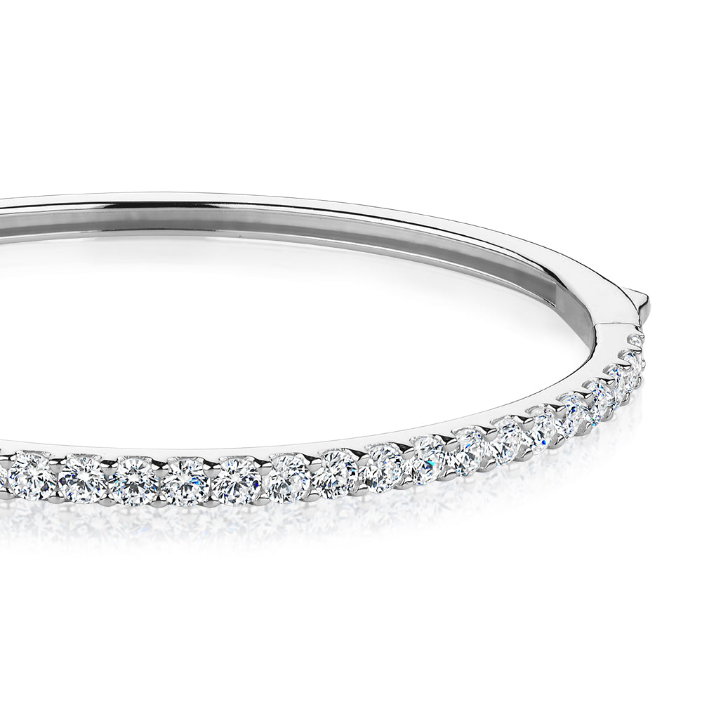 Round Brilliant bangle with diamond simulants in sterling silver
