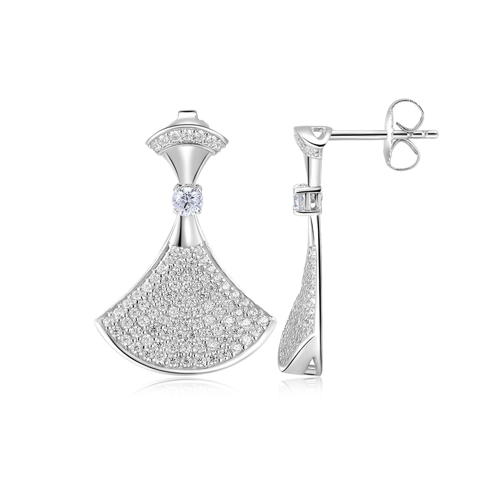 Round Brilliant drop earrings with 1.29 carats* of diamond simulants in sterling silver