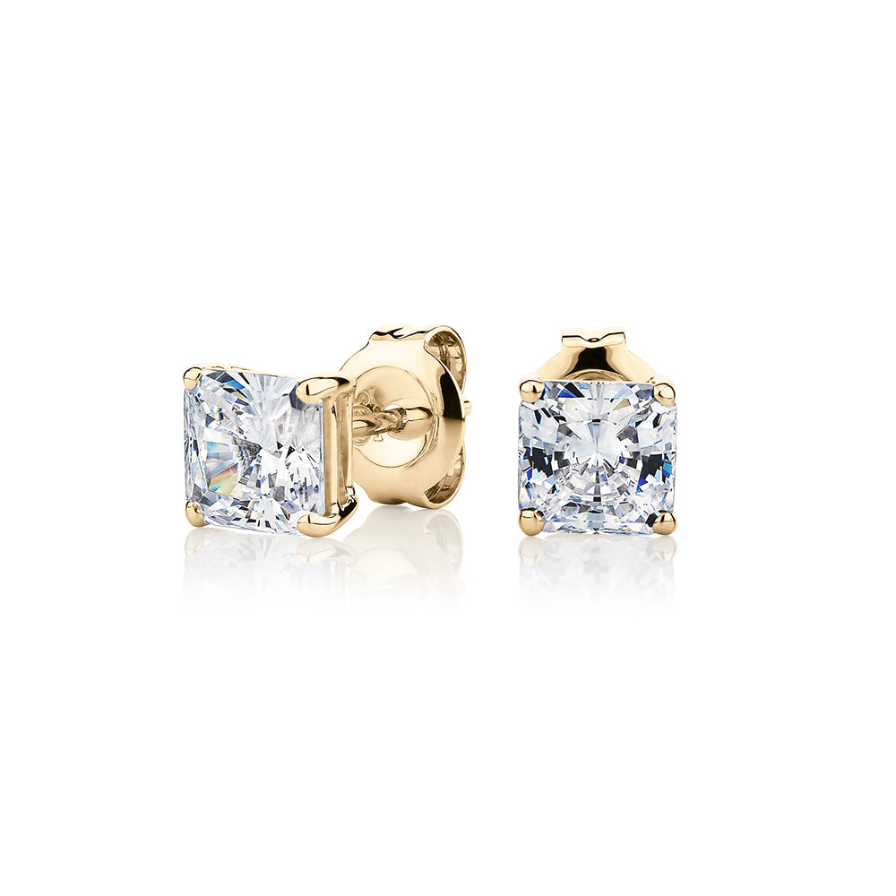 Princess Cut stud earrings with 1.5 carats* of diamond simulants in 10 carat yellow gold