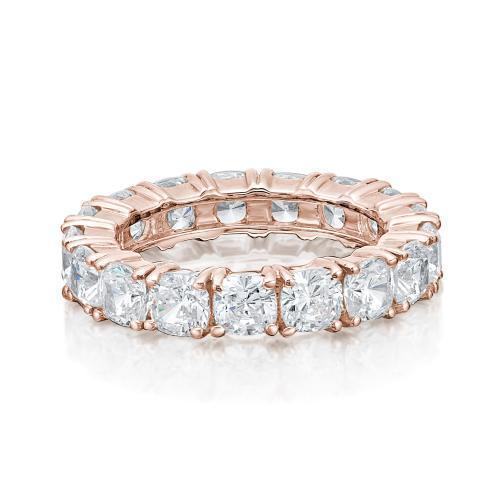 All-rounder eternity band with 4 carats* of diamond simulants in 10 carat rose gold