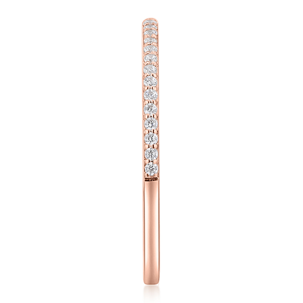 Round Brilliant wedding or eternity band in 10 carat rose gold