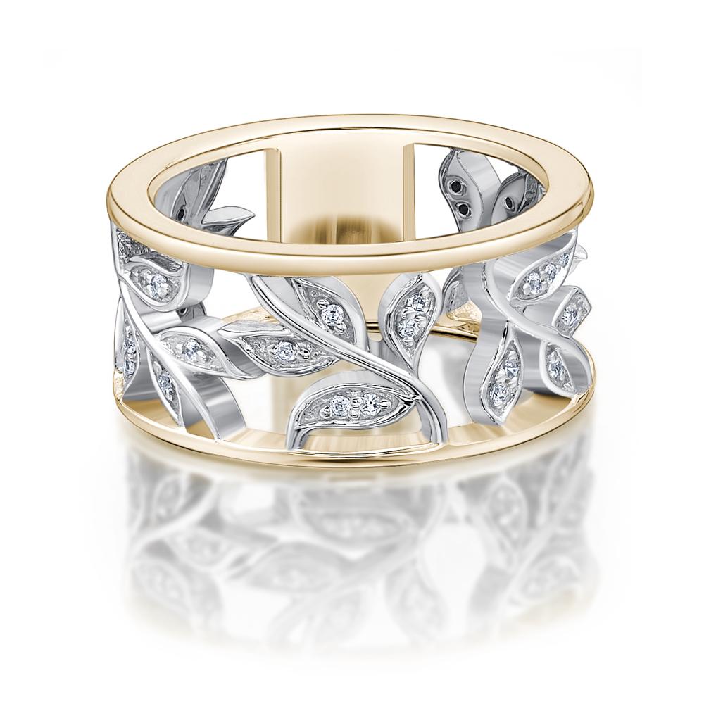 Floral Ring in Yellow Gold with White Gold Setting