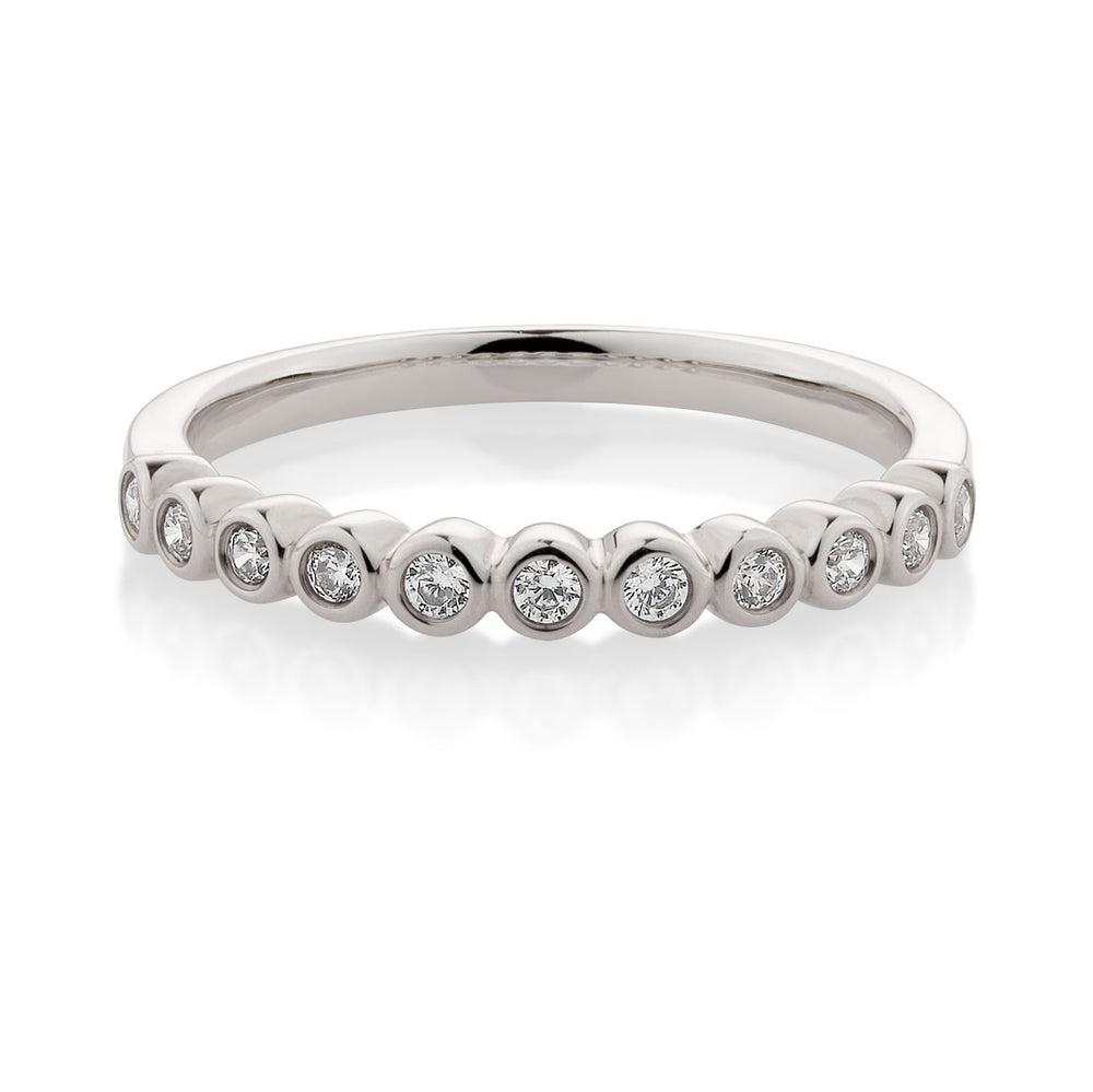 Wedding or eternity band in 10 carat white gold